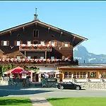 Hubertus Mit Erlebnislandgasthof Reitherwirt Hotell