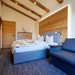 Hubertus Mit Erlebnislandgasthof Reitherwirt Hotell