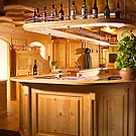 Hubertus Mit Erlebnislandgasthof Reitherwirt Otel