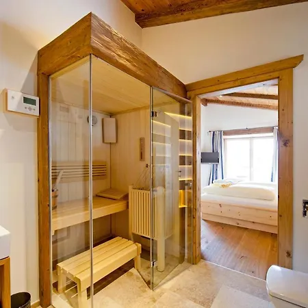 호텔 Hubertus Mit Erlebnislandgasthof Reitherwirt 3*