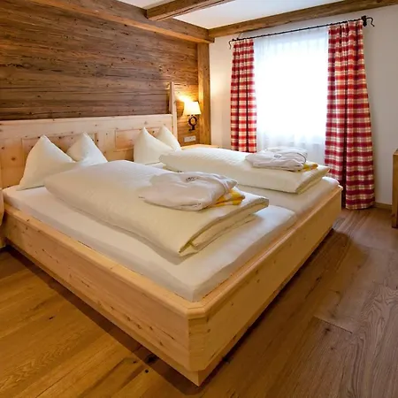 호텔 Hubertus Mit Erlebnislandgasthof Reitherwirt