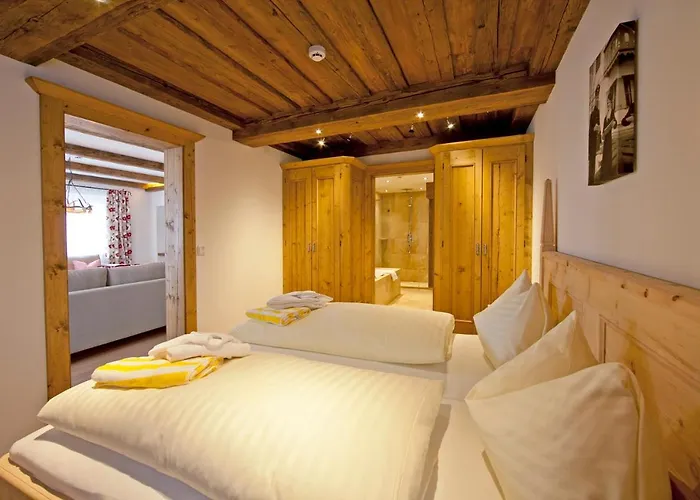 Hubertus Mit Erlebnislandgasthof Reitherwirt Kitzbühel